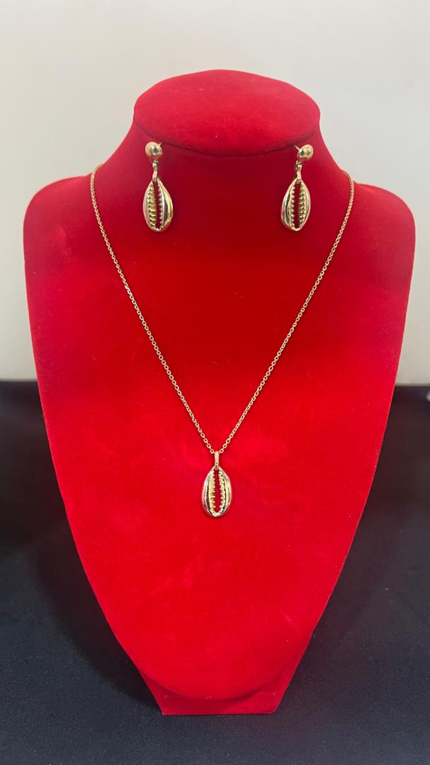 Ensembles 18 — Bijouterie Diamant Rose