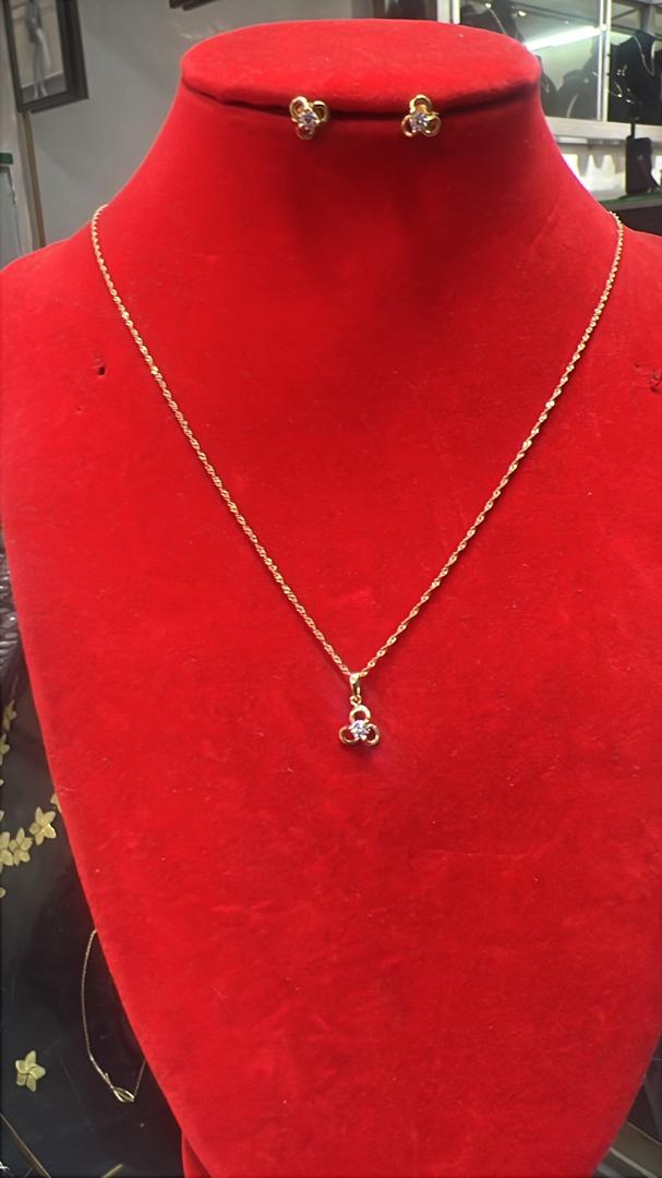 Pendentifs 11 — Bijouterie Diamant Rose
